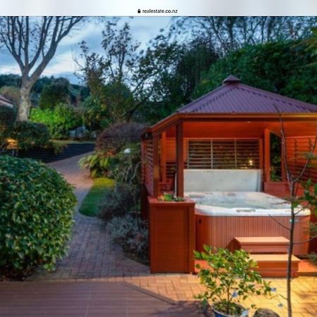 Lake View Garden Apartment Taupo Exterior photo
